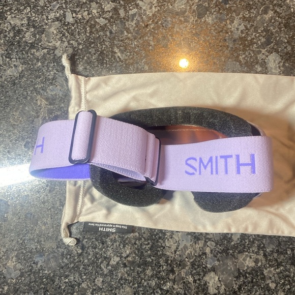 Smith Vogue Women's Ski Goggles Lilac Antifog Mirror Medium Fit - Picture 6 of 8